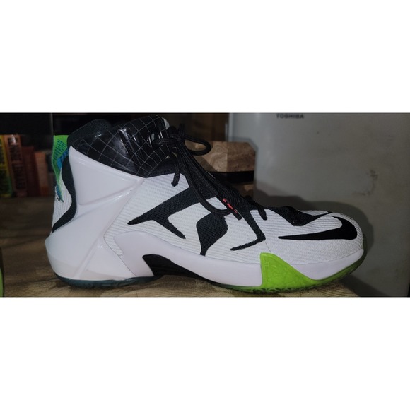 LeBron 12 'All Star' - Picture 6 of 16